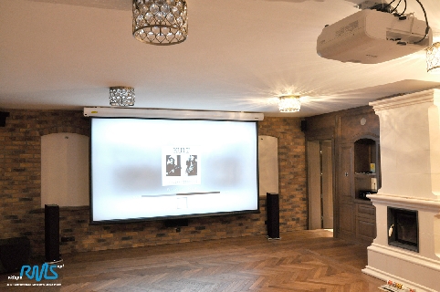 Multistrefowa instalacja audio w domu jednorodzinnym w Białymstoku